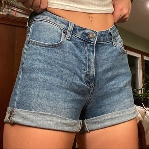 Soft, stretchy denim shorts!